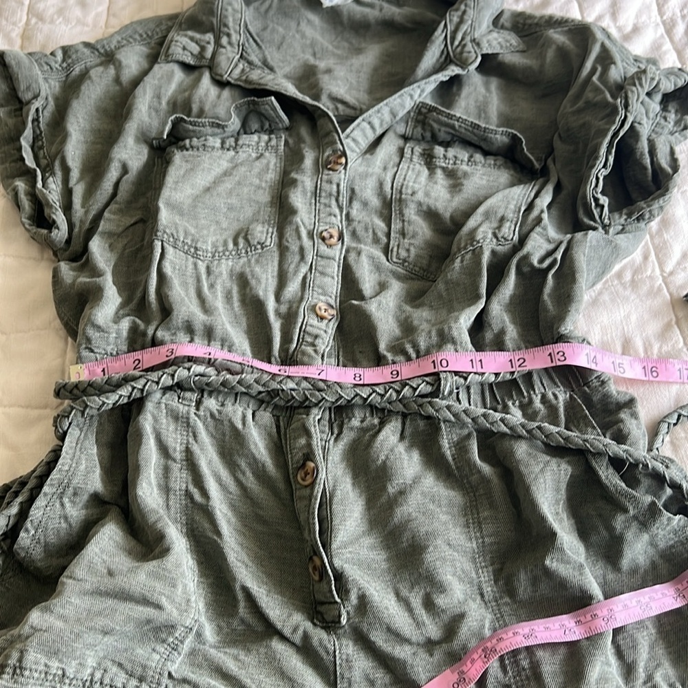 Nicole Miller Green Button-Up Romper - Picture 3 of 8